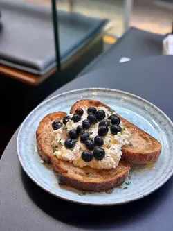 Riccota Toast