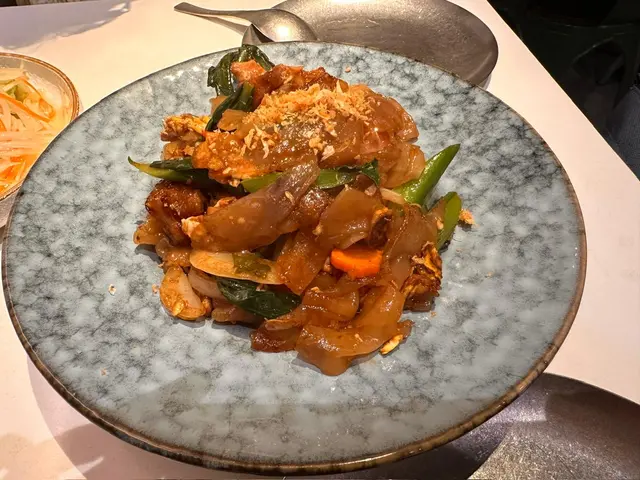 香辣醉貓炒水晶河粉(雞肉)