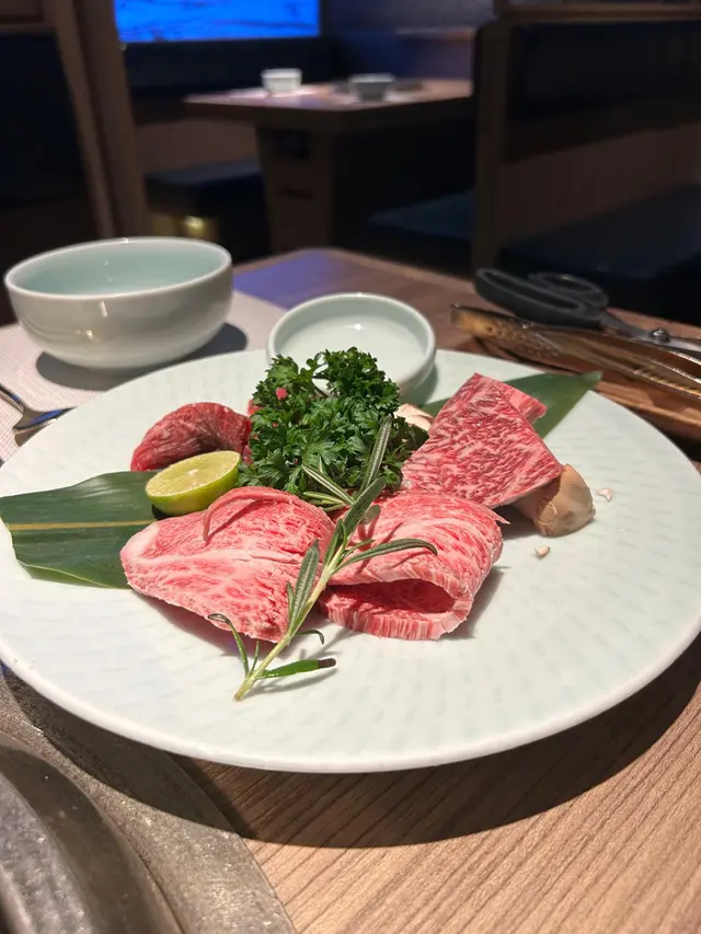 日本產和牛肩肉盛