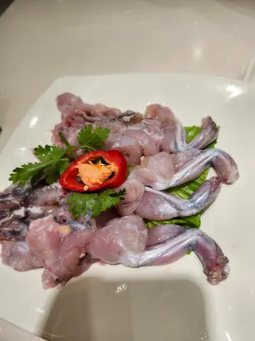 即㓥田鸡