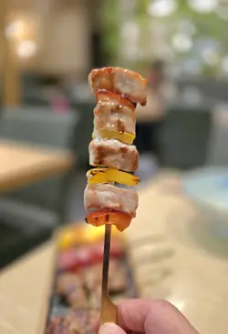 北海道產豚肉串燒