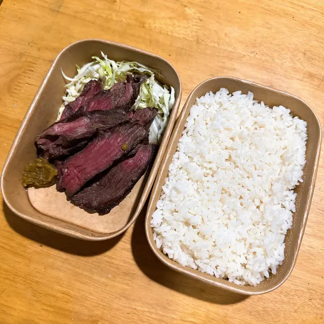 唔係menu寫越光米 會以為係茶餐廳碟頭飯
