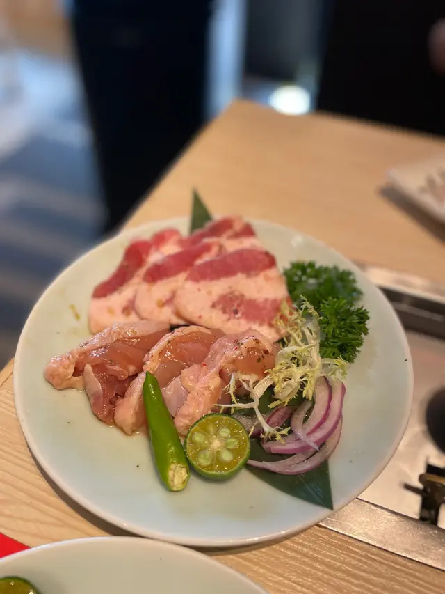 日本華味鳥 日本宮崎豚肉