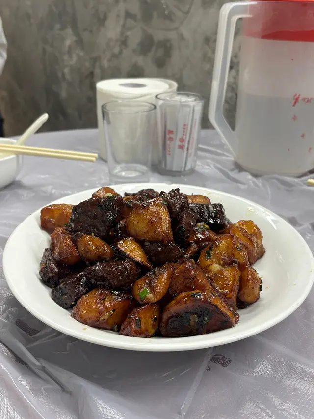 蜜糖薯仔牛柳粒