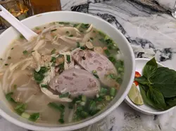 越式鸡丝扎肉汤河 