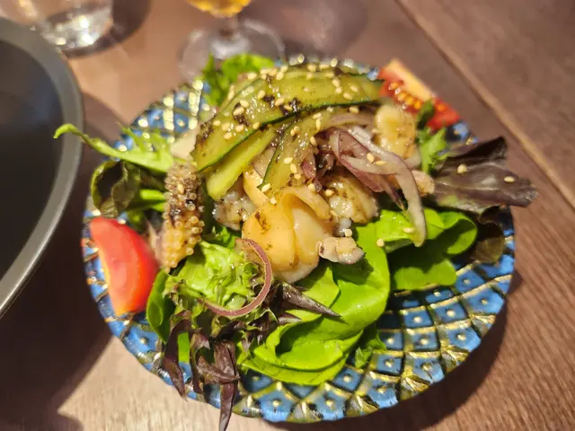 涼拌黑松露紋甲墨魚