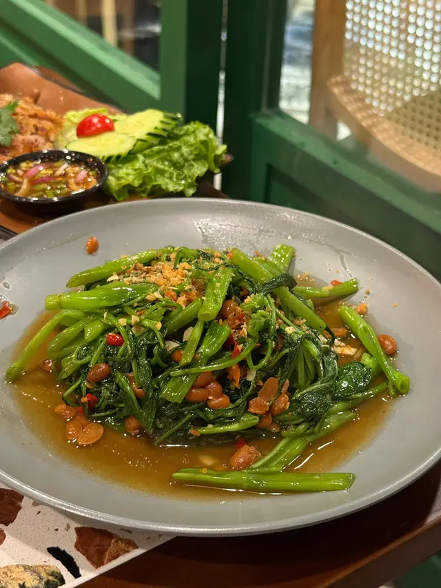 飛天通菜