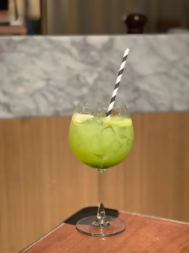 Kiwi Pomenade