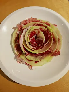 伊比利亞黑毛豬火腿、蜜瓜