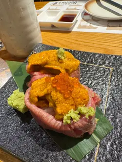 和牛海膽壽司