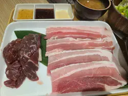 封门柳西班牙黑毛猪五花套餐 200g