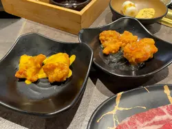 柚子炸鸡粒、芥末炸鸡粒