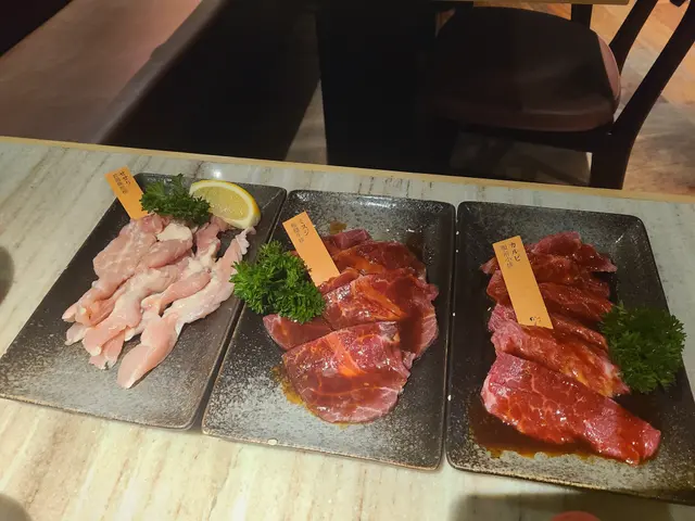 若鷄雞脛柳, 牛板腱肉, 腹前小排