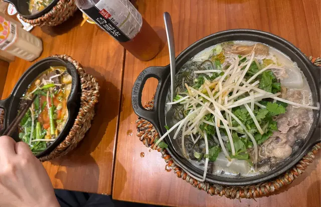 湯底好淡 啲餸冇味