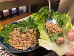 辣肉碎生菜包
