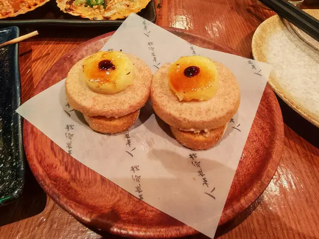 焦糖菠蘿鵝肝多士 