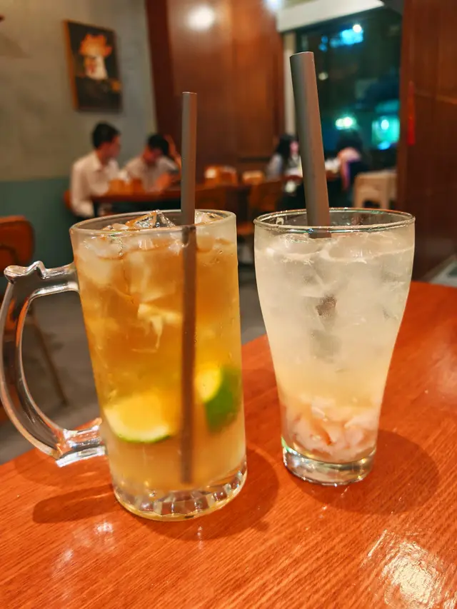 檸檬荔枝威士忌 & 手打檸檬茶 