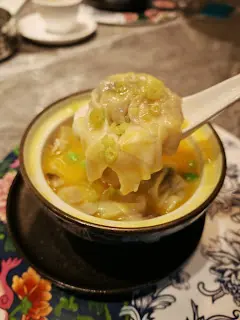 金湯雲吞