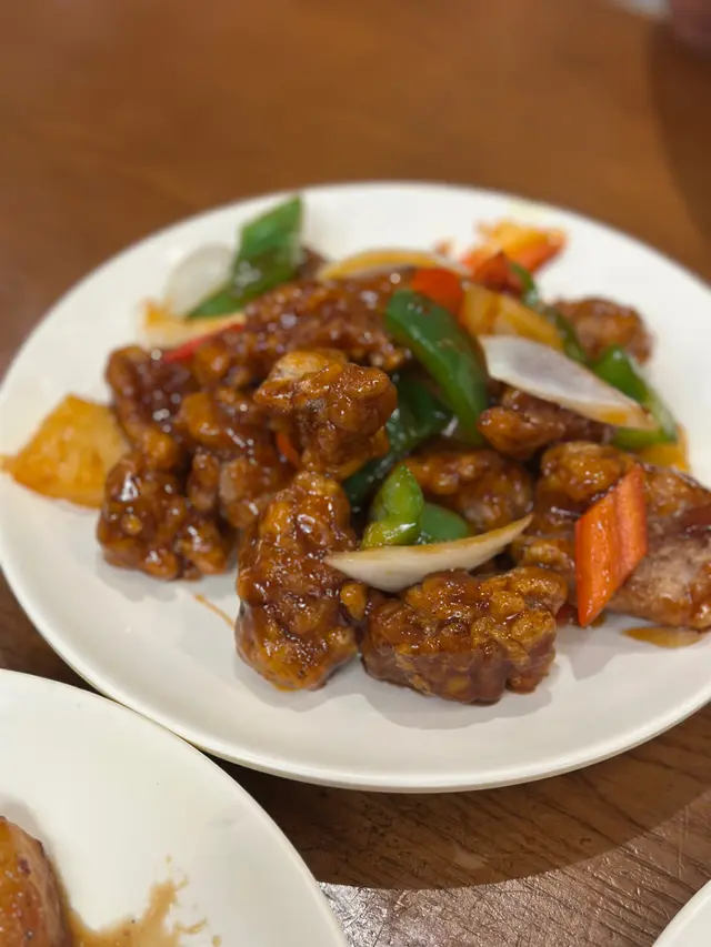拔絲咕嚕肉