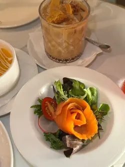 挪威烟三文鱼沙律