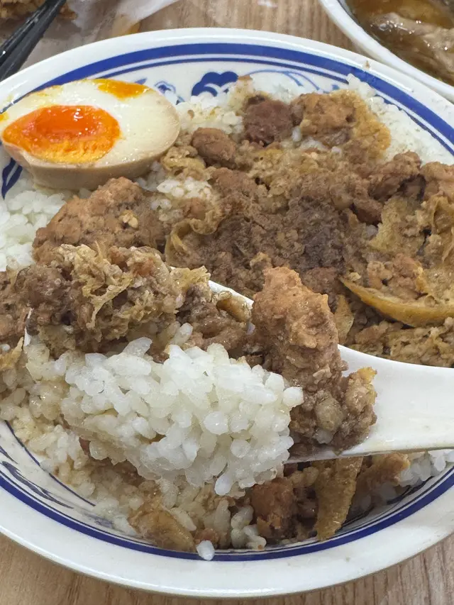 魯肉飯