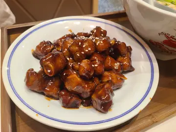 鎮江小排骨配蘇式拉麵