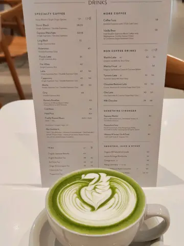 matcha latte (L)
