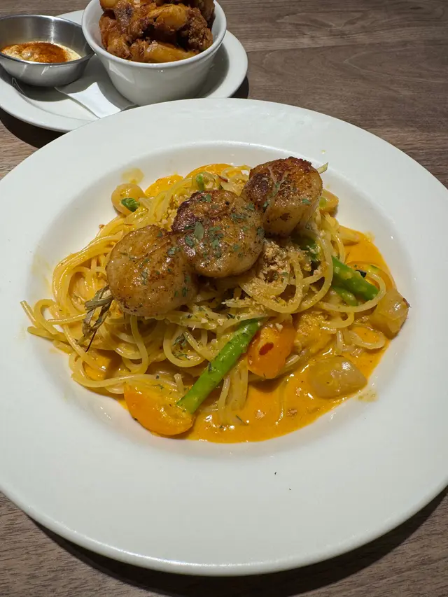 帶子海鮮喇沙意粉