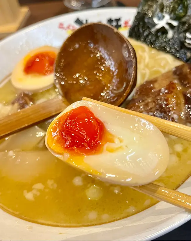 溏心蛋