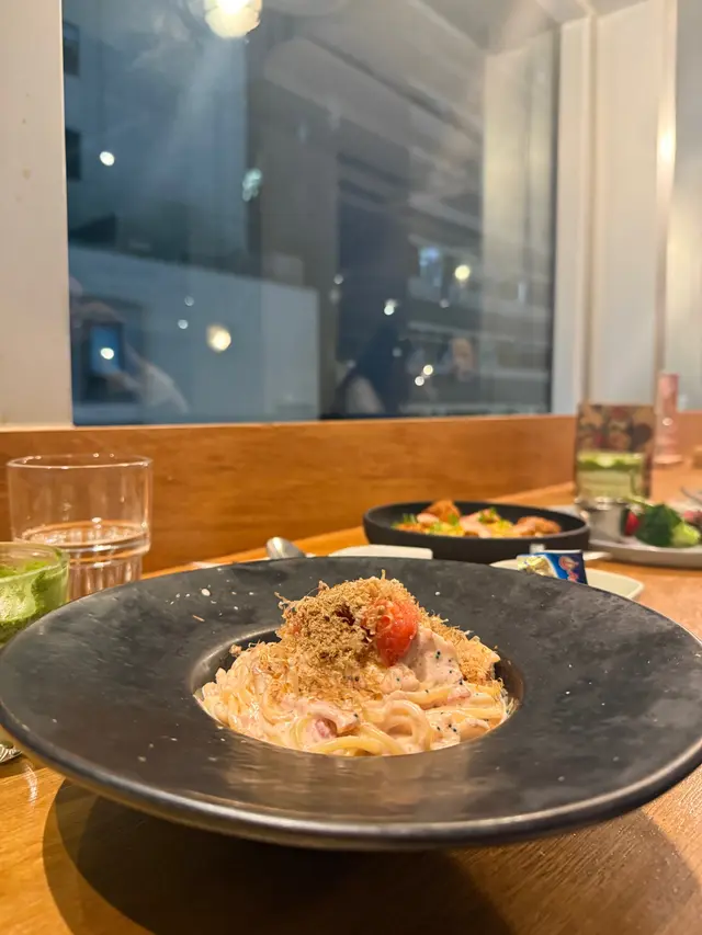 明太子忌慶汁煙肉意粉,黑蟹籽