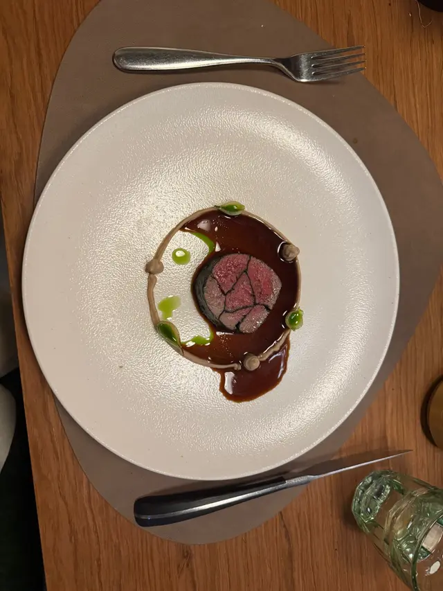 呢個主菜必須推薦，賣相精緻， 味道更勝一籌 