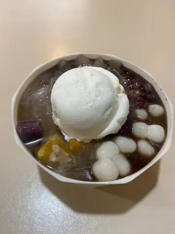 雪糕配仙草