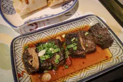 麻辣臭豆腐（6件）