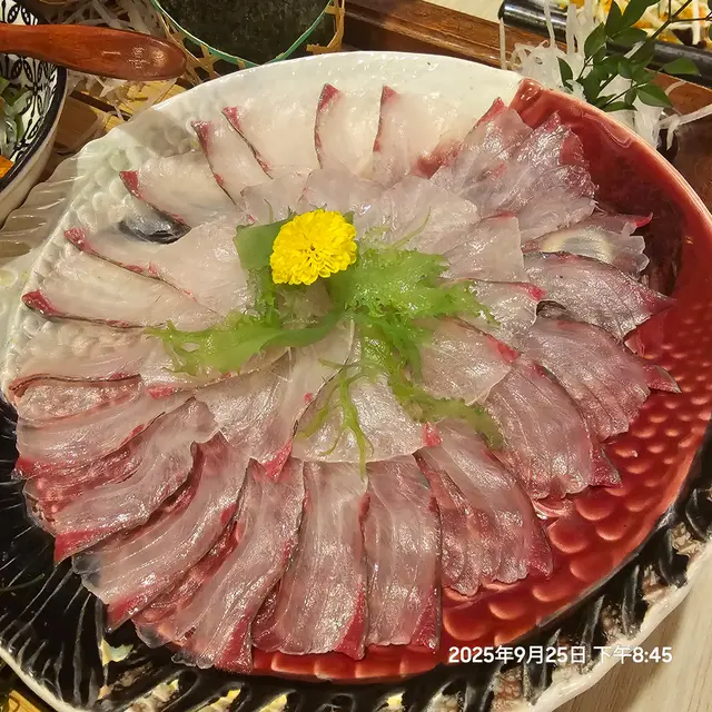 池魚刺生
