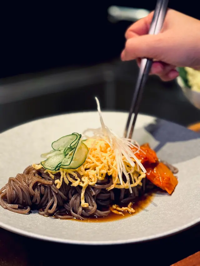 Bibim buckwheat noodle 蕎麥拌麵