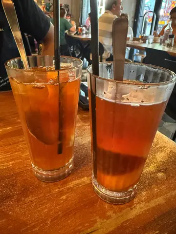 新鲜西柚红茶&新鲜香橙红茶