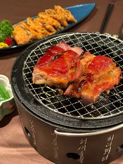 蜜饯西班牙黑豚肉叉烧