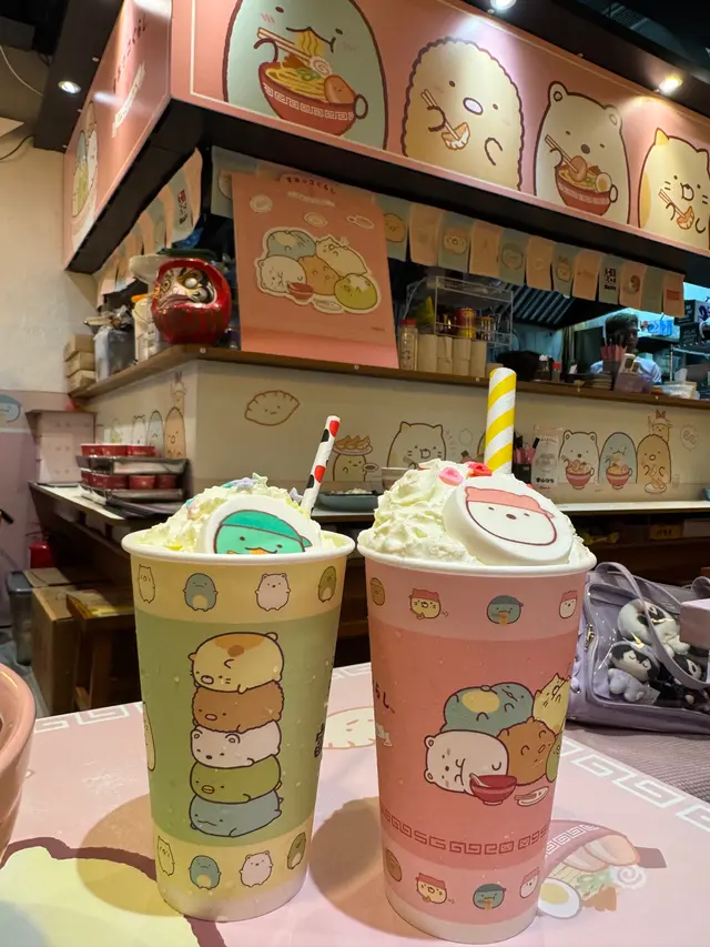 特製白桃烏龍奶茶 & 特製荔枝椰果梳打