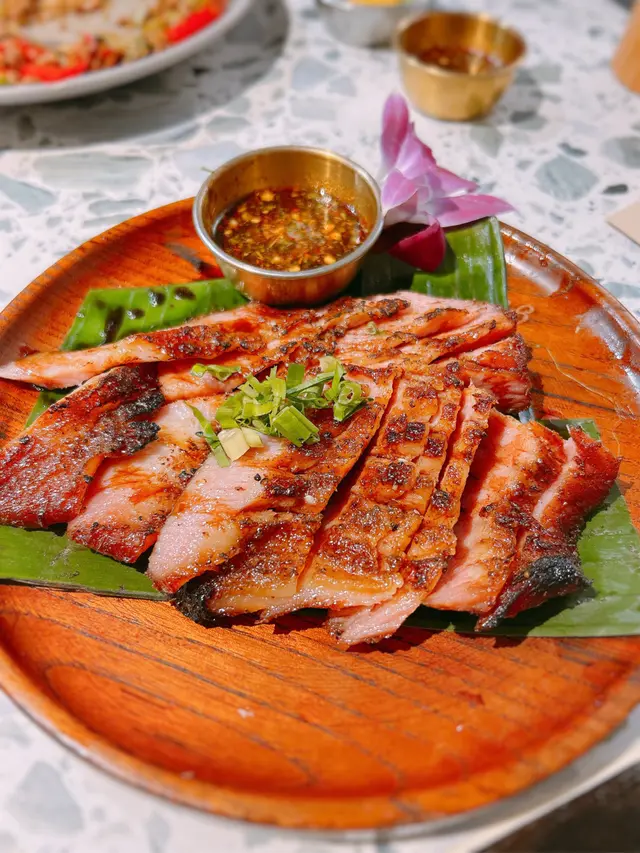 炭燒豬頸肉