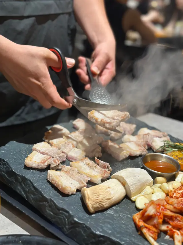 罈子五花肉