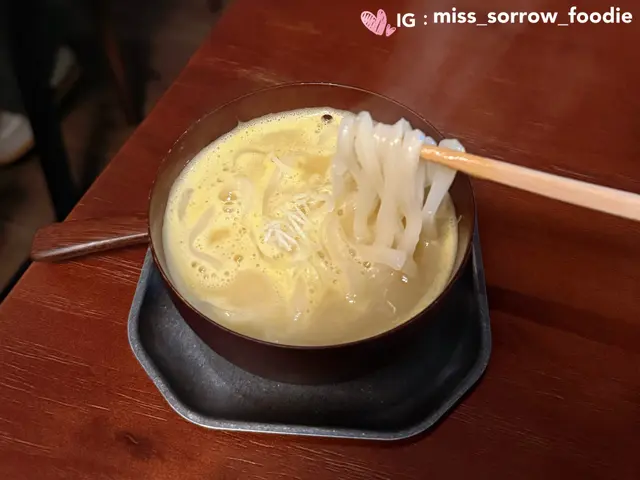 特濃花膠雞白湯烏冬