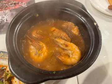 粉丝虾煲