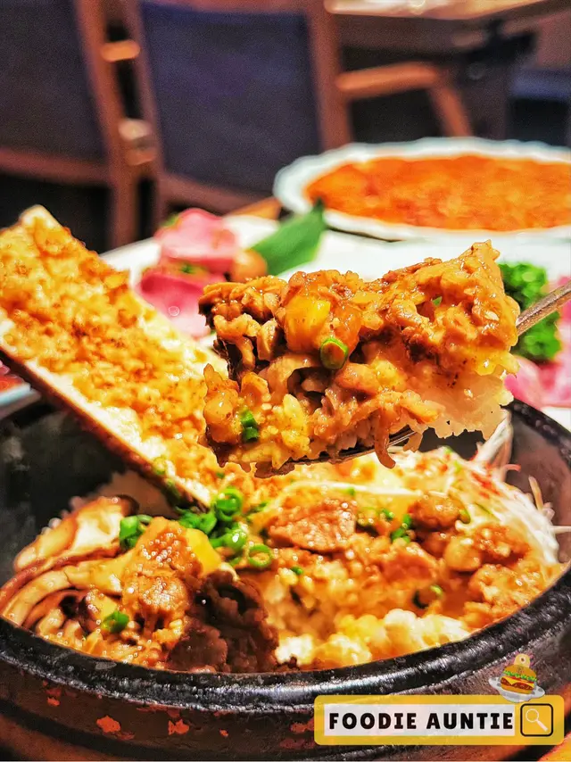 嚴選牛骨髓石頭鍋飯