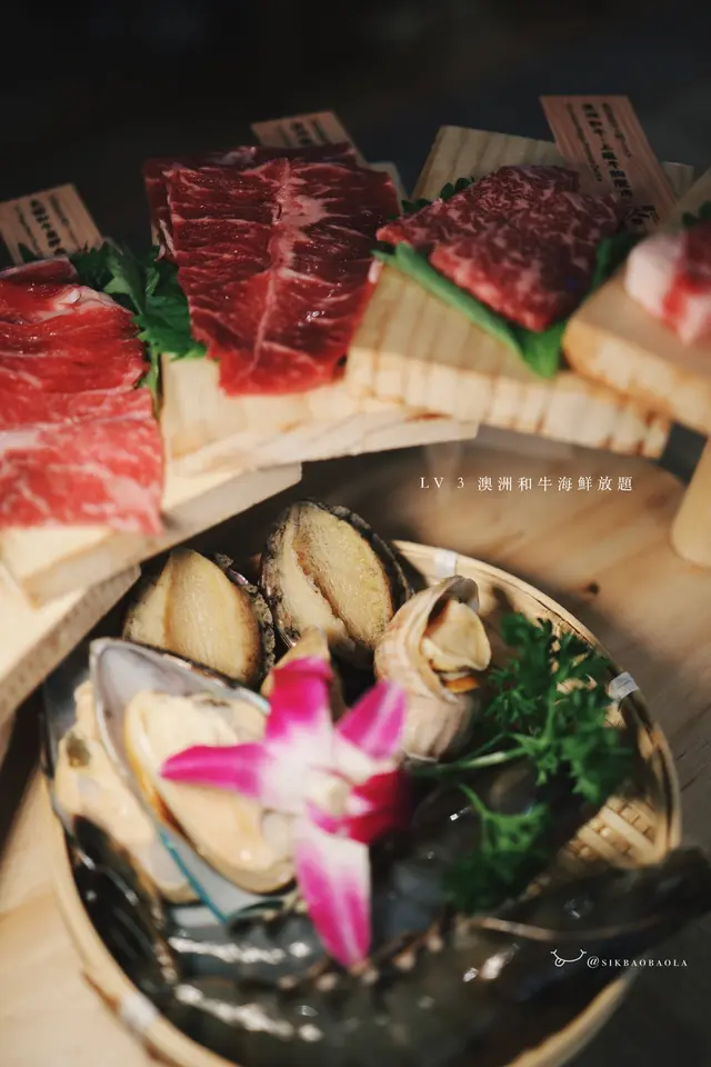 大海老、青口、原隻鮑魚燒、螺