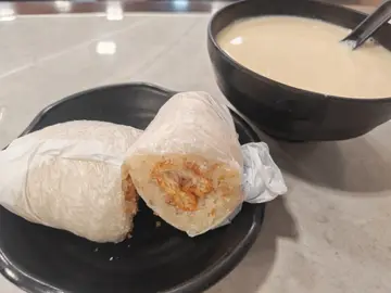 甜粢飯+無糖豆漿