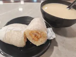 甜粢飯+無糖豆漿