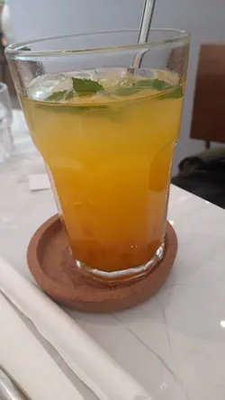 搅匀嘅吕宋芒爆珠梳打