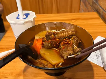 香辣牛肉面