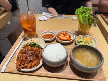 烤猪肉（辣🔥但唔辣