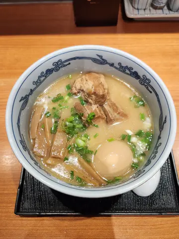 白神山豚角拉面 🍜